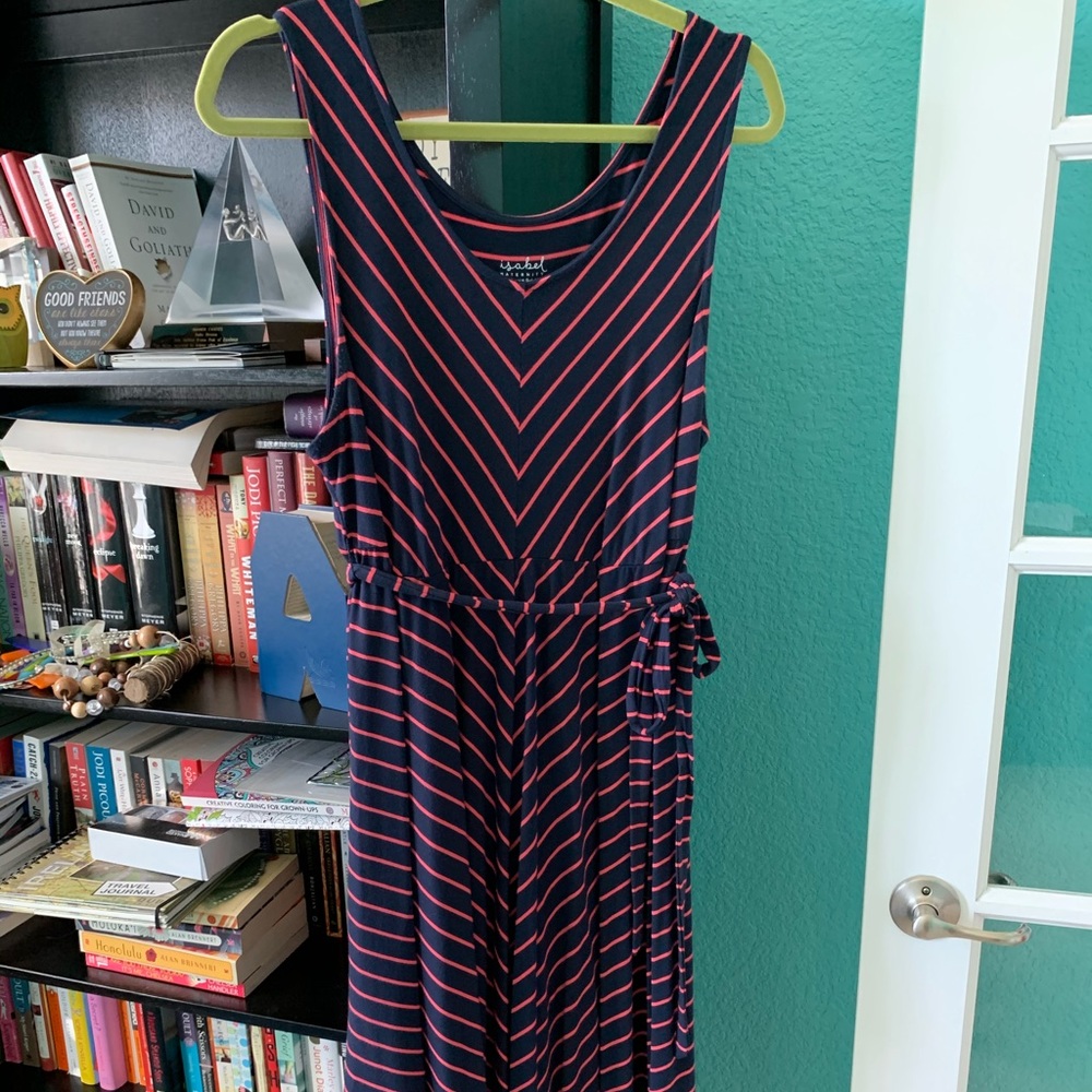 Ingrid and Isabel navy and pink maternity dress